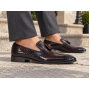 mocasini barbati maro inchis din piele naturala matritata lacuita cu ciucuri GKR220MCR Ciucaleti